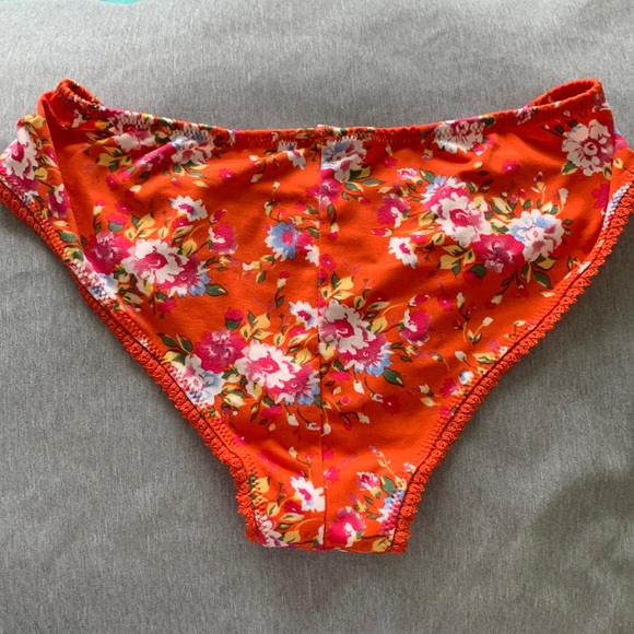 Spell revolver intimates set S (bra) M (bloomer) preowned - Picture 9 of 16